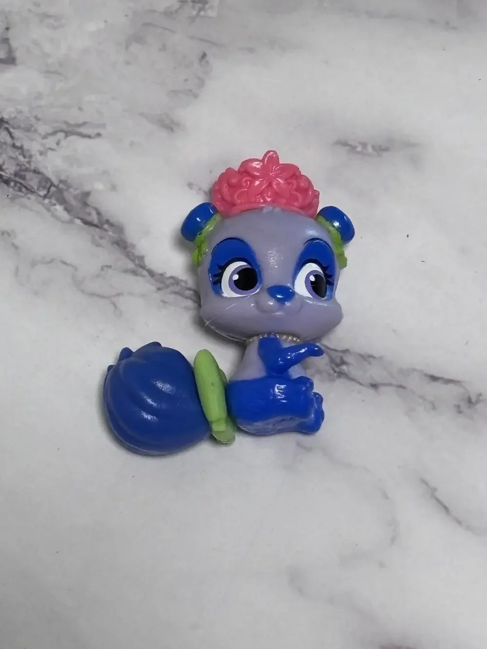 Disney Palace Pets 2” Mini Blind Bag Figure Mulan’s Panda Blossom