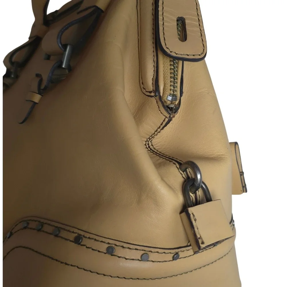 Chloe timeless doctor