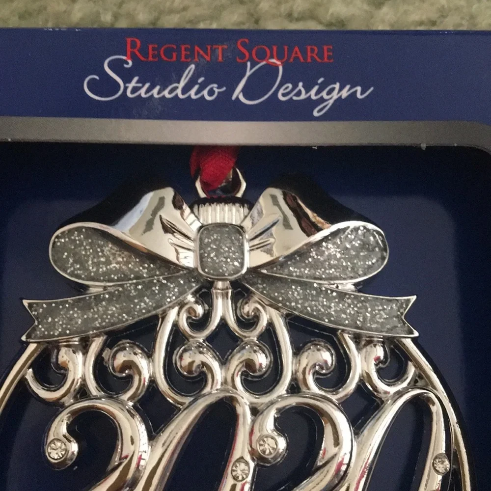 Regent Square european box