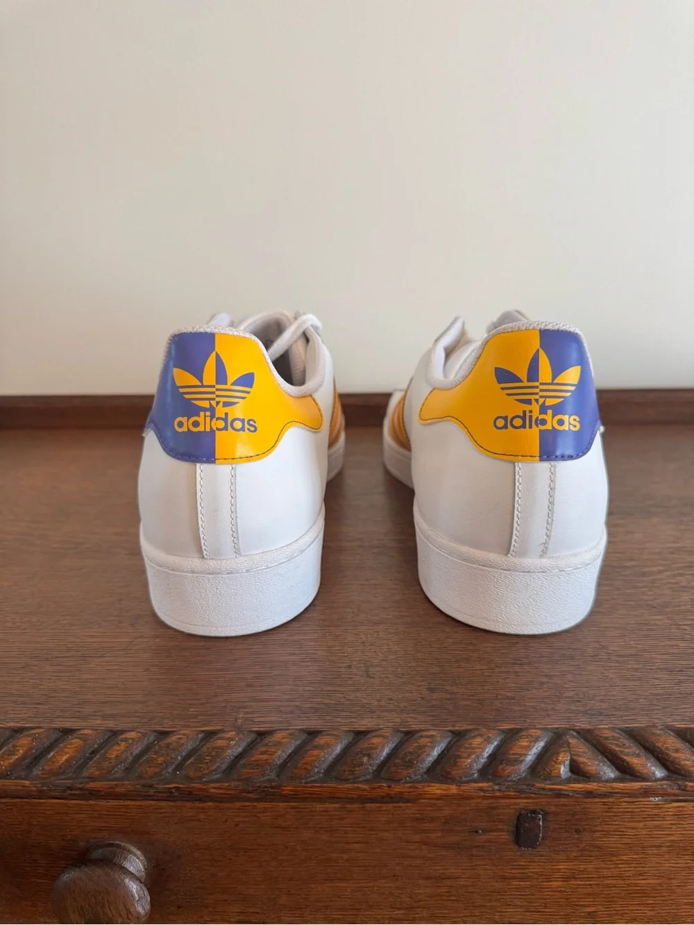 adidas Originals new without
