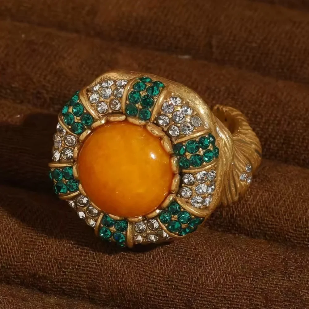 Anthropologie reposhing this