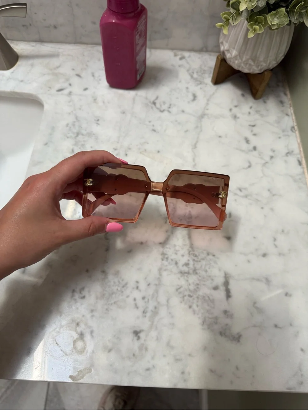 CHANEL Square Pink Gradient Women's Sunglasses