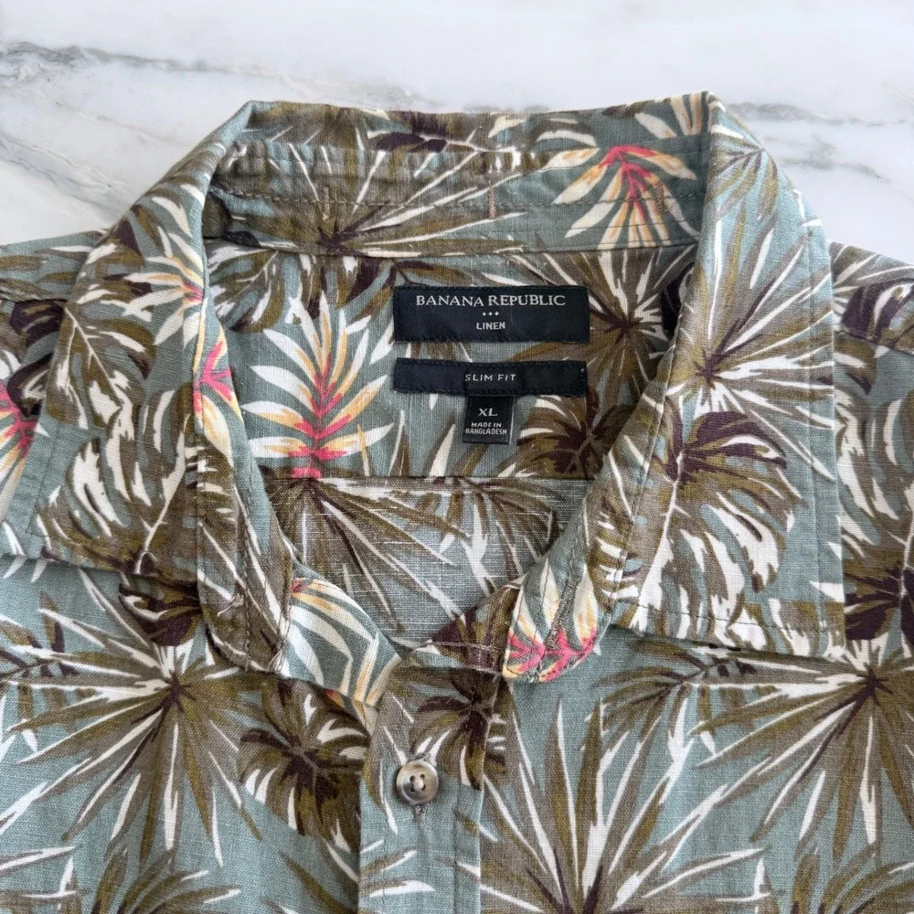 Banana Republic all pointed weather