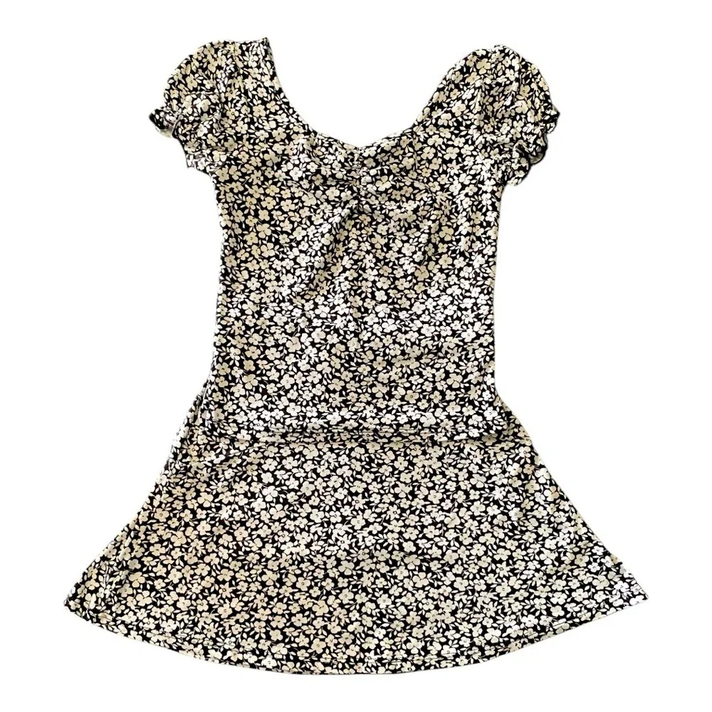 TILLYS-WHITE FAWN-SKIRT AND TOP SET-SIZE XS 4/5