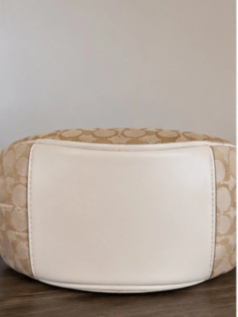 Coach authentic signature