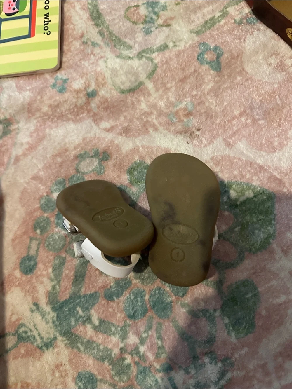 FootMates soft white