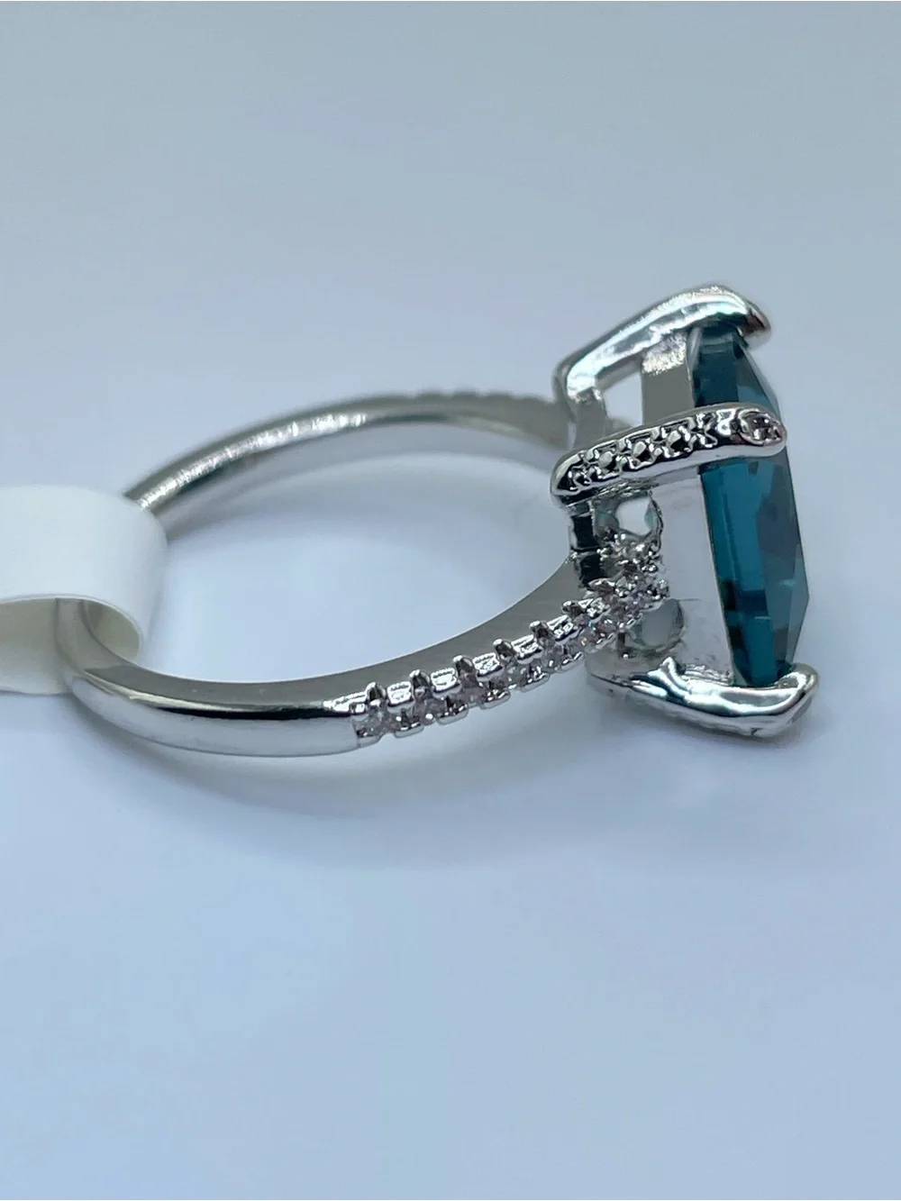 Swarovski Crystal Elements Teal Blue Princess Cut Solitaire Ring Sz 6