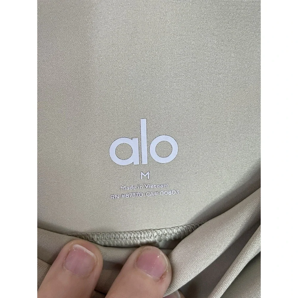 ALO Yoga alo yoga