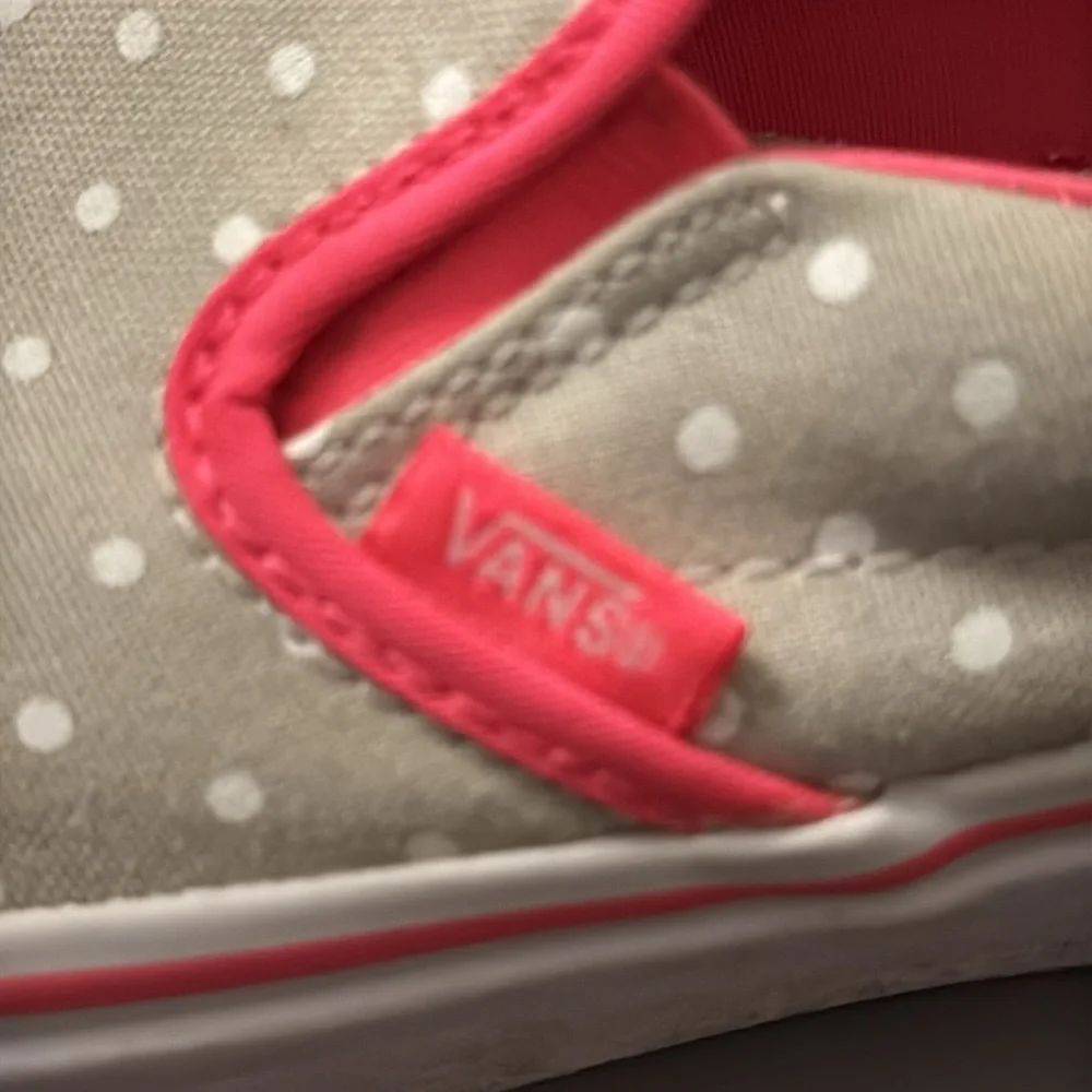 Vans charming slip