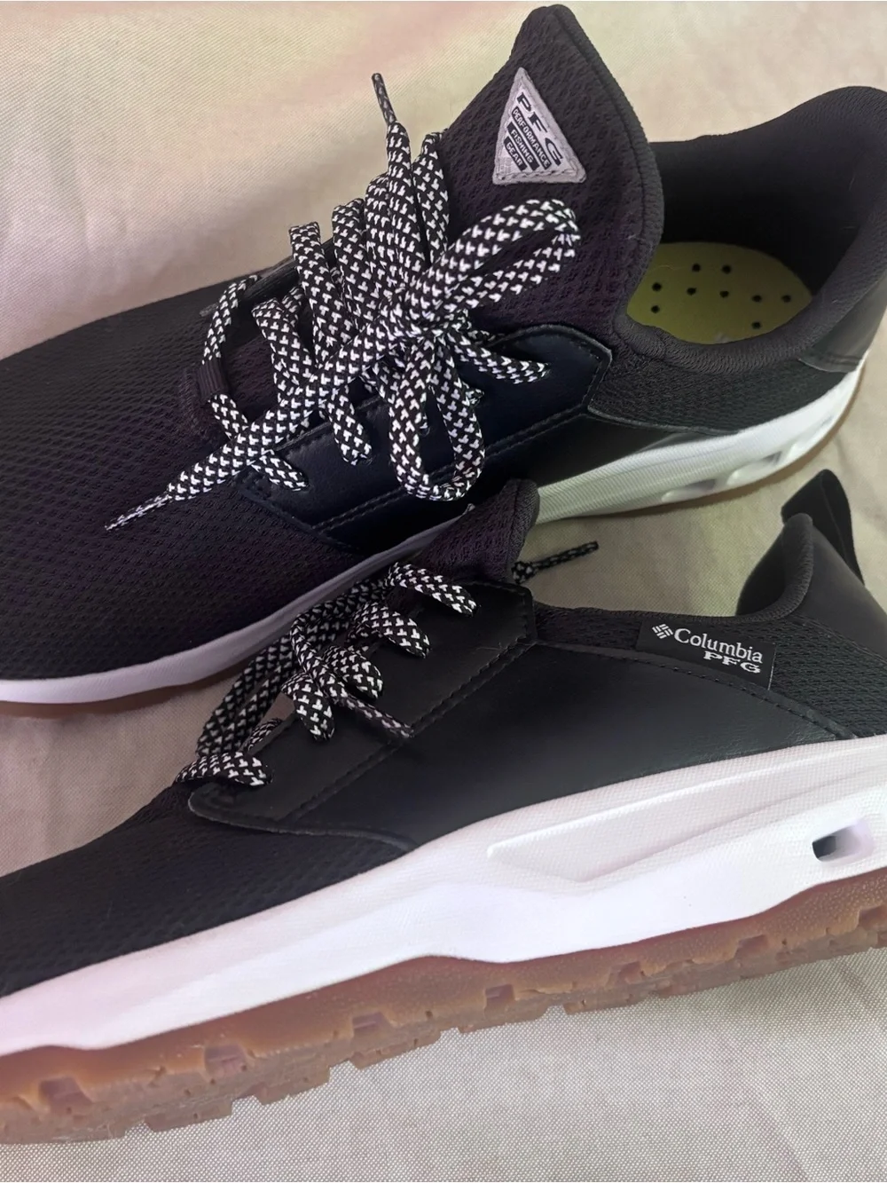 Columbia casual athletic