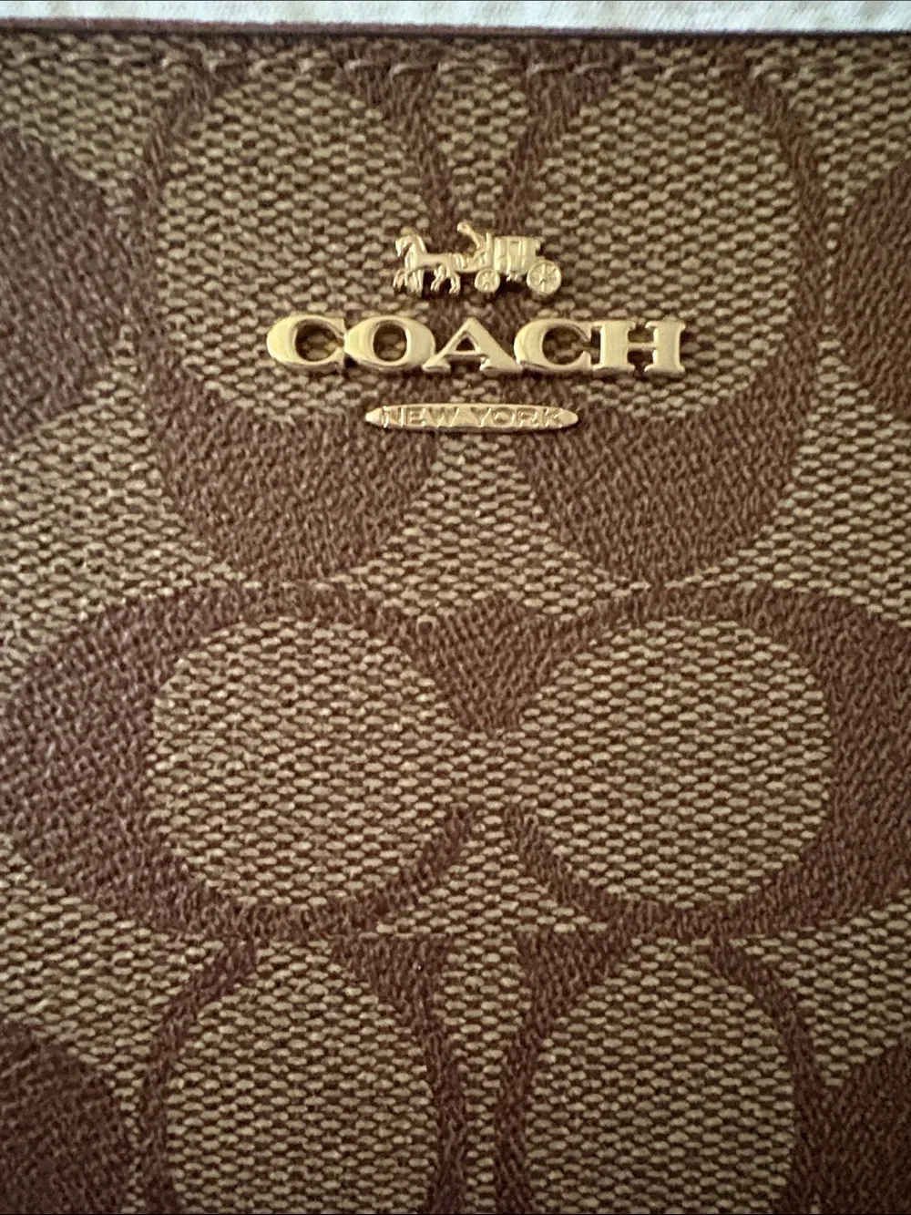 Coach classic signature
