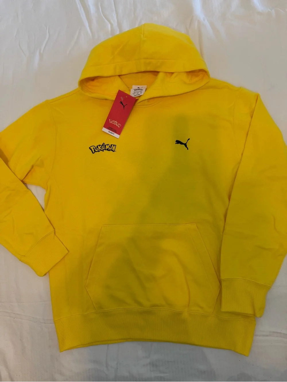 New boys Puma sz M 11-12, L 13-14 Yellow & Black Pikachu Hoodie Set shirt, pants