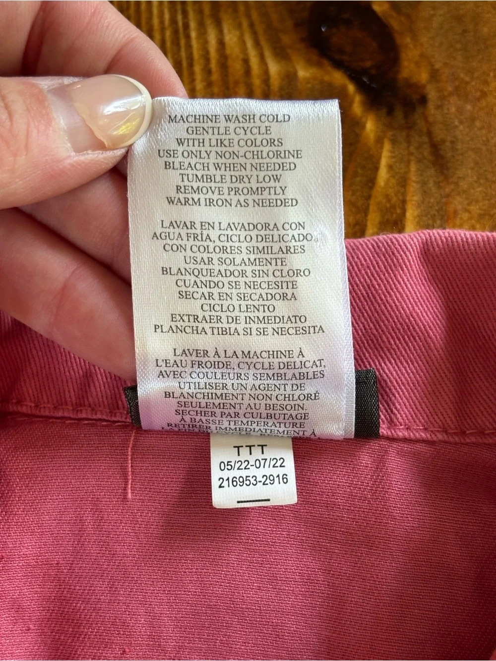 Vince Camuto cropped jean