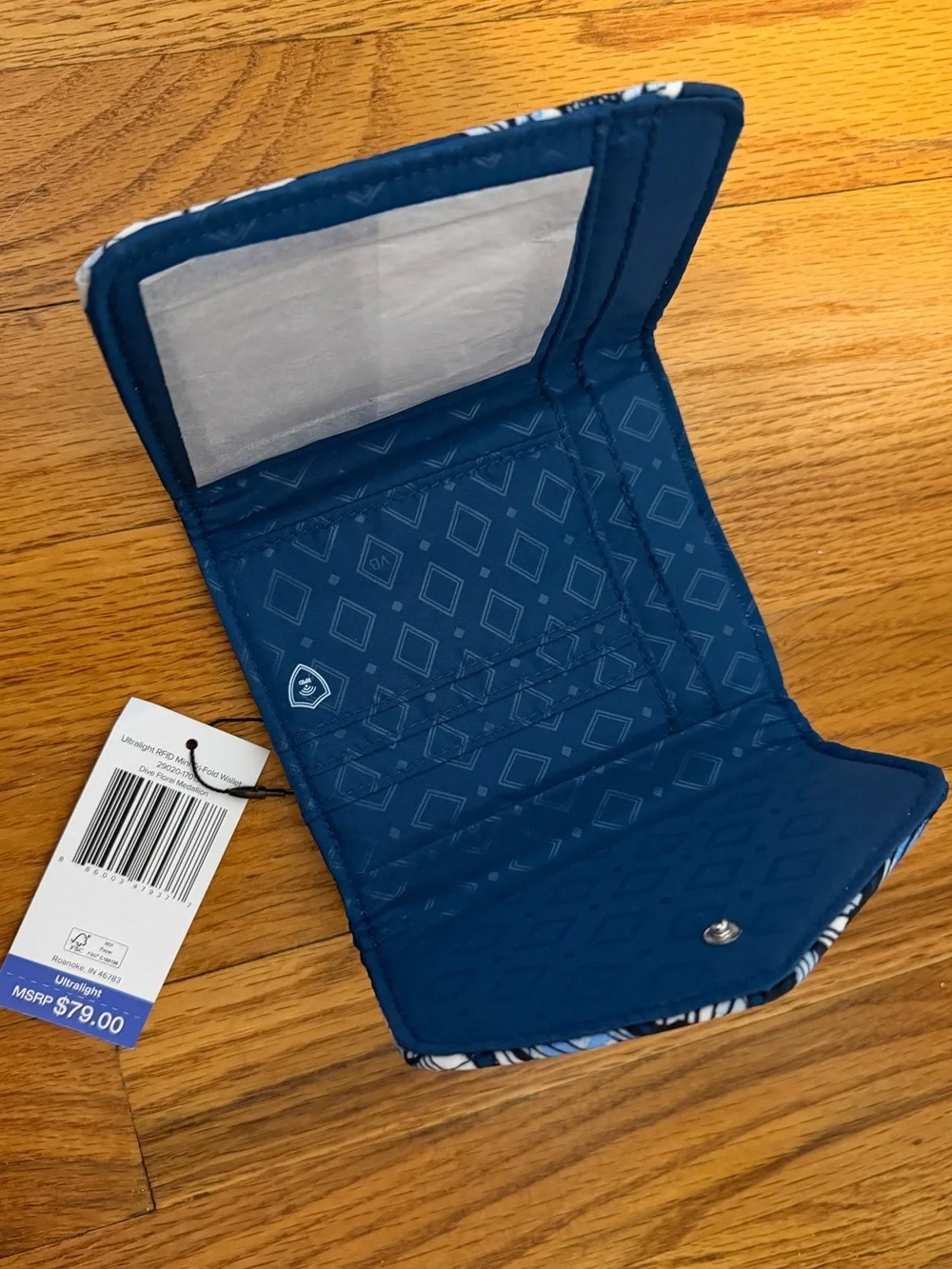 N/A vera bradley