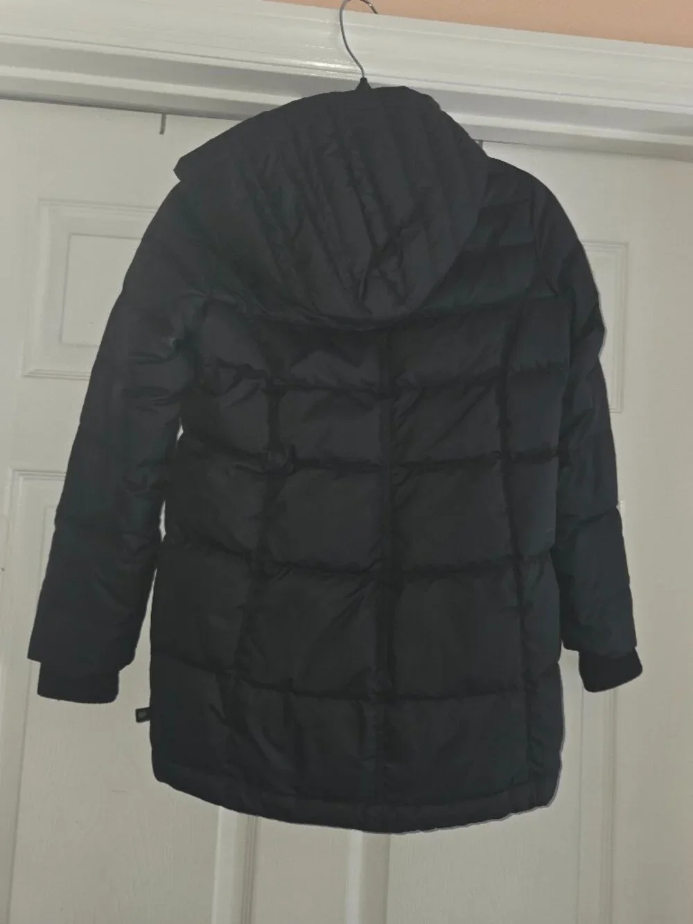 Athleta black welcomed
