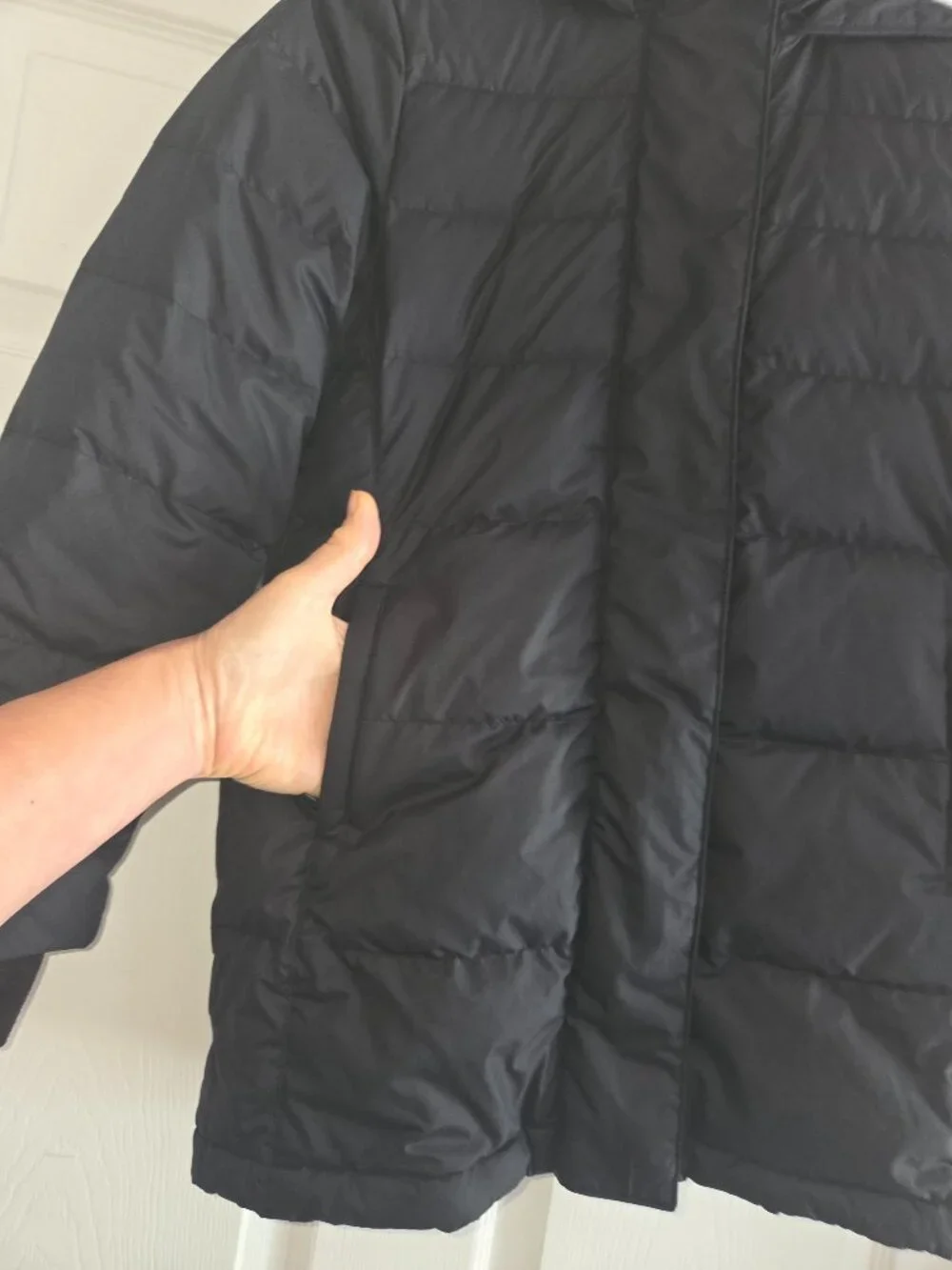 Athleta black give