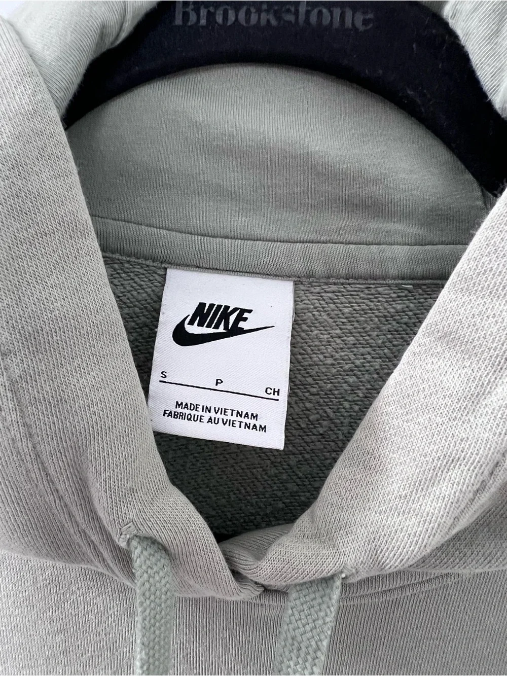 Nike classic pullover