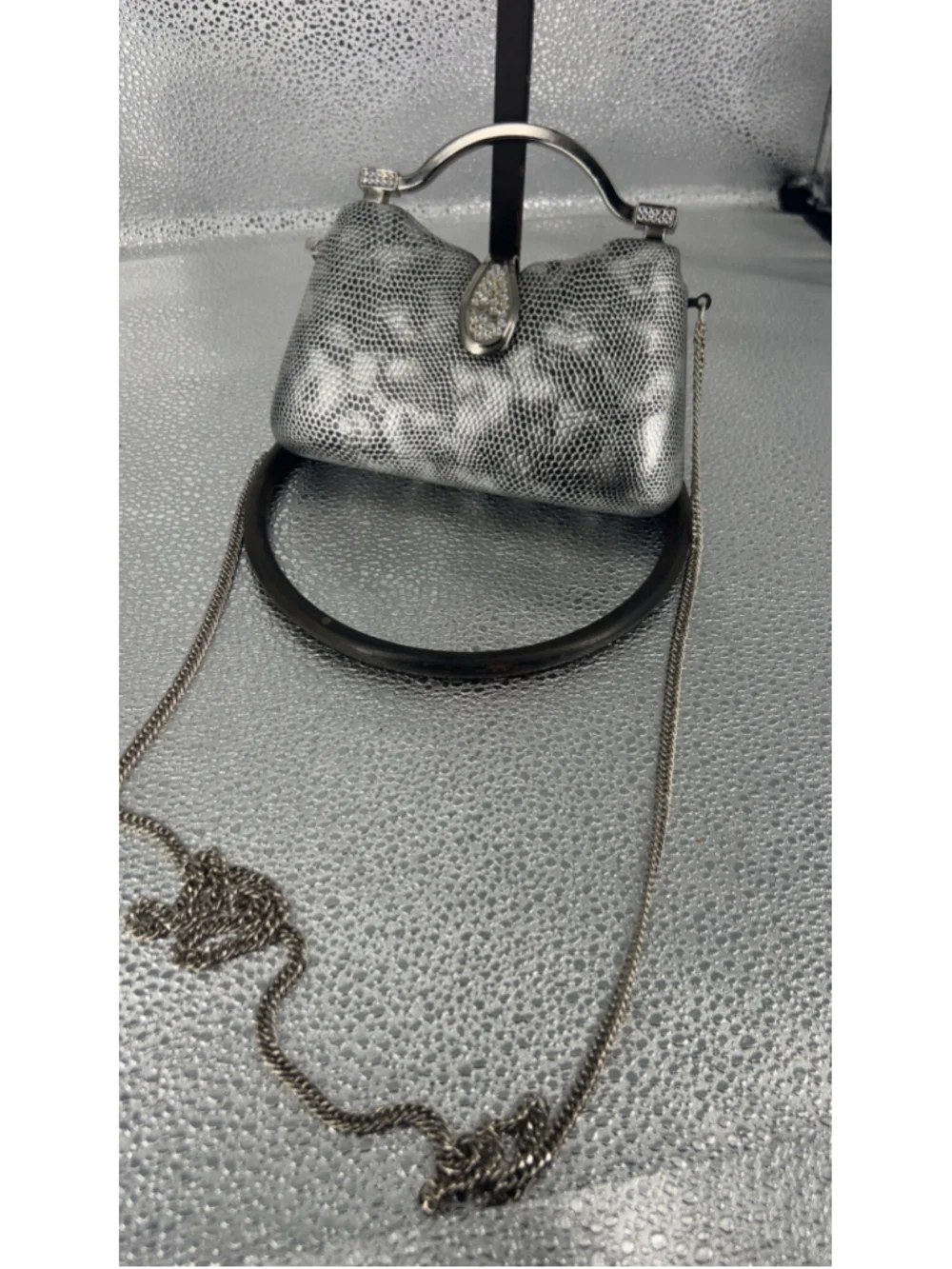 Unbranded this pre