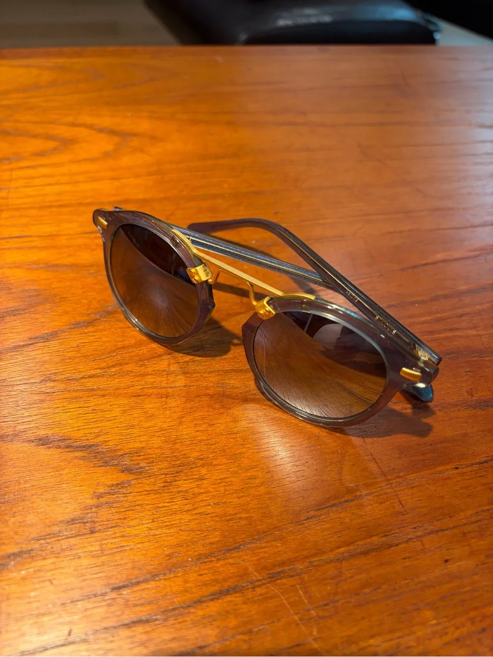 KREWE sunglasses style