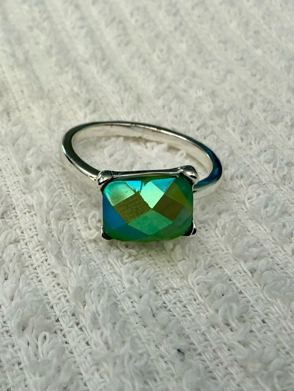Source Unknown Silver Ring with Green-Yellow Iridescent Square Stone