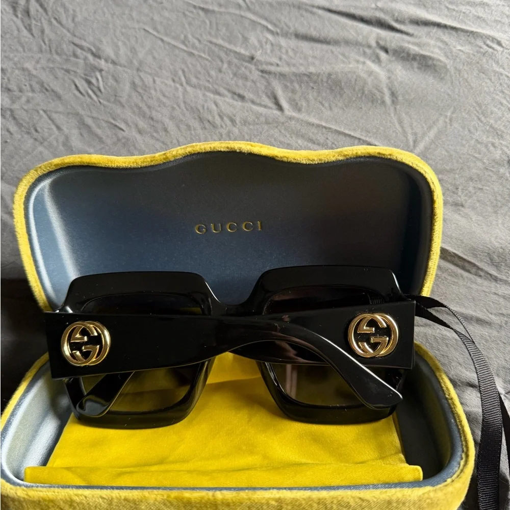 Gucci oversized square