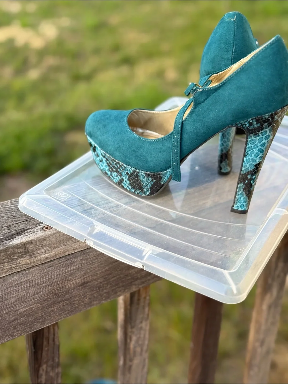 G by Guess teal suede