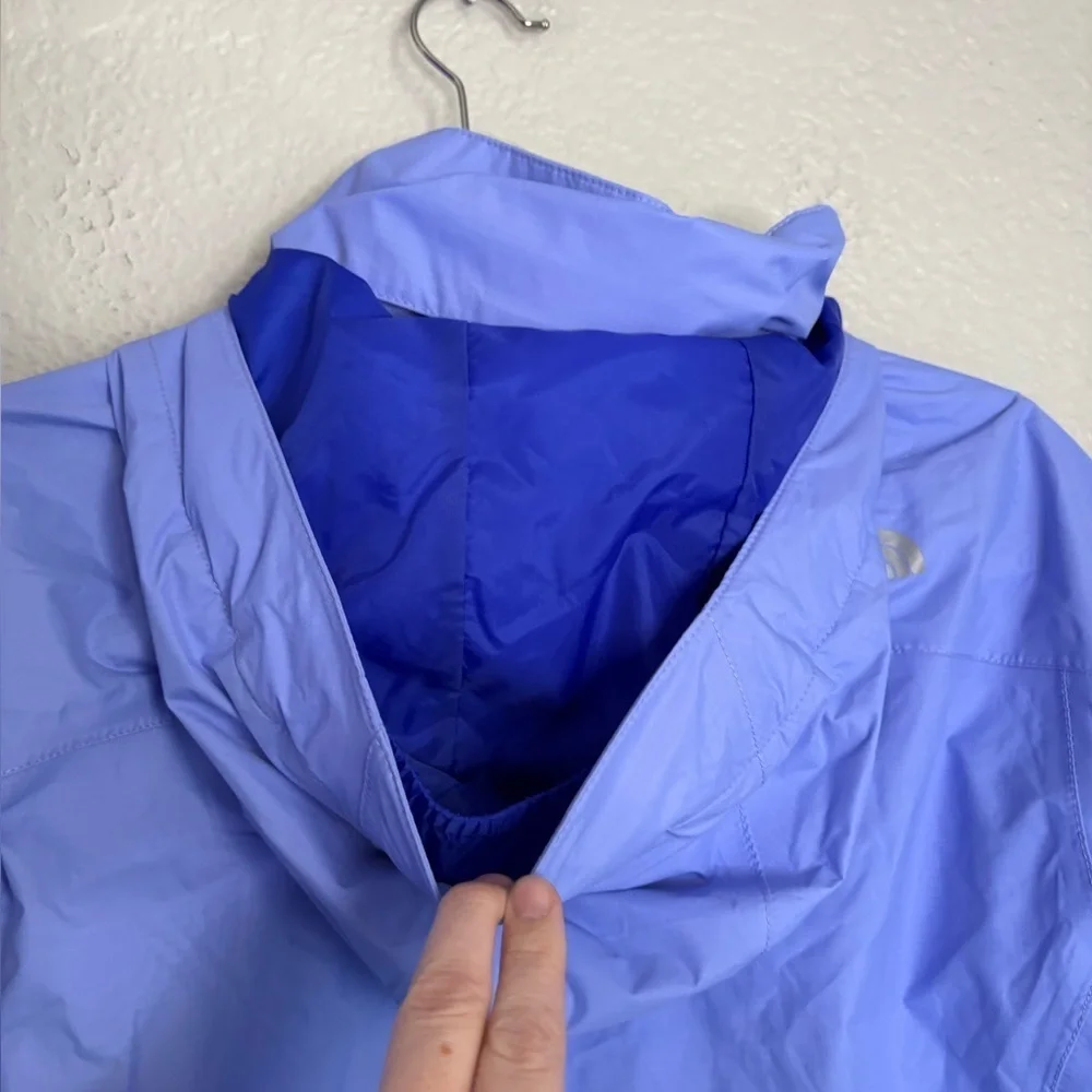 North Face Girl's Resolve Reflective Jacket large 14 - 16