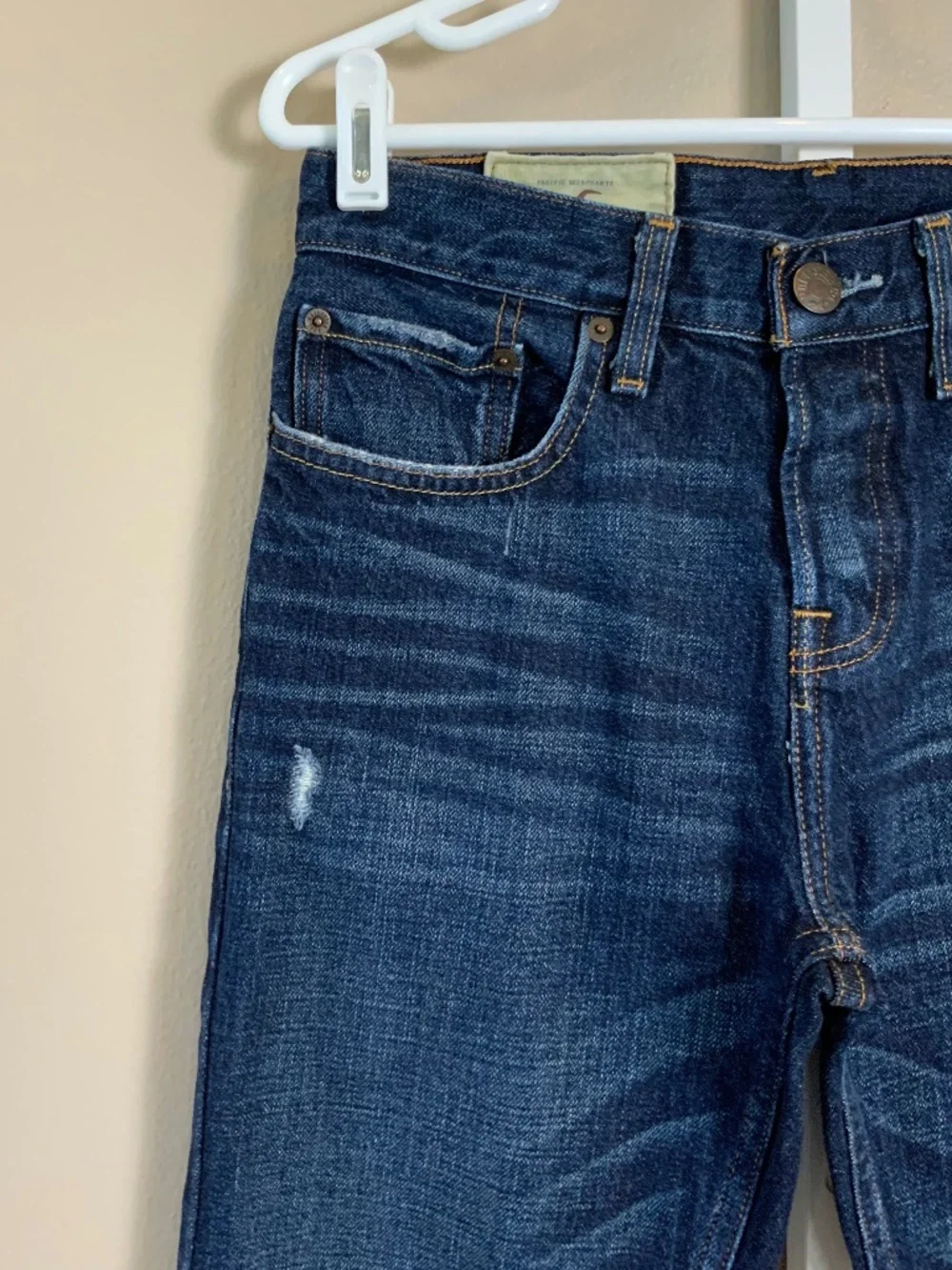 Hollister have due fade