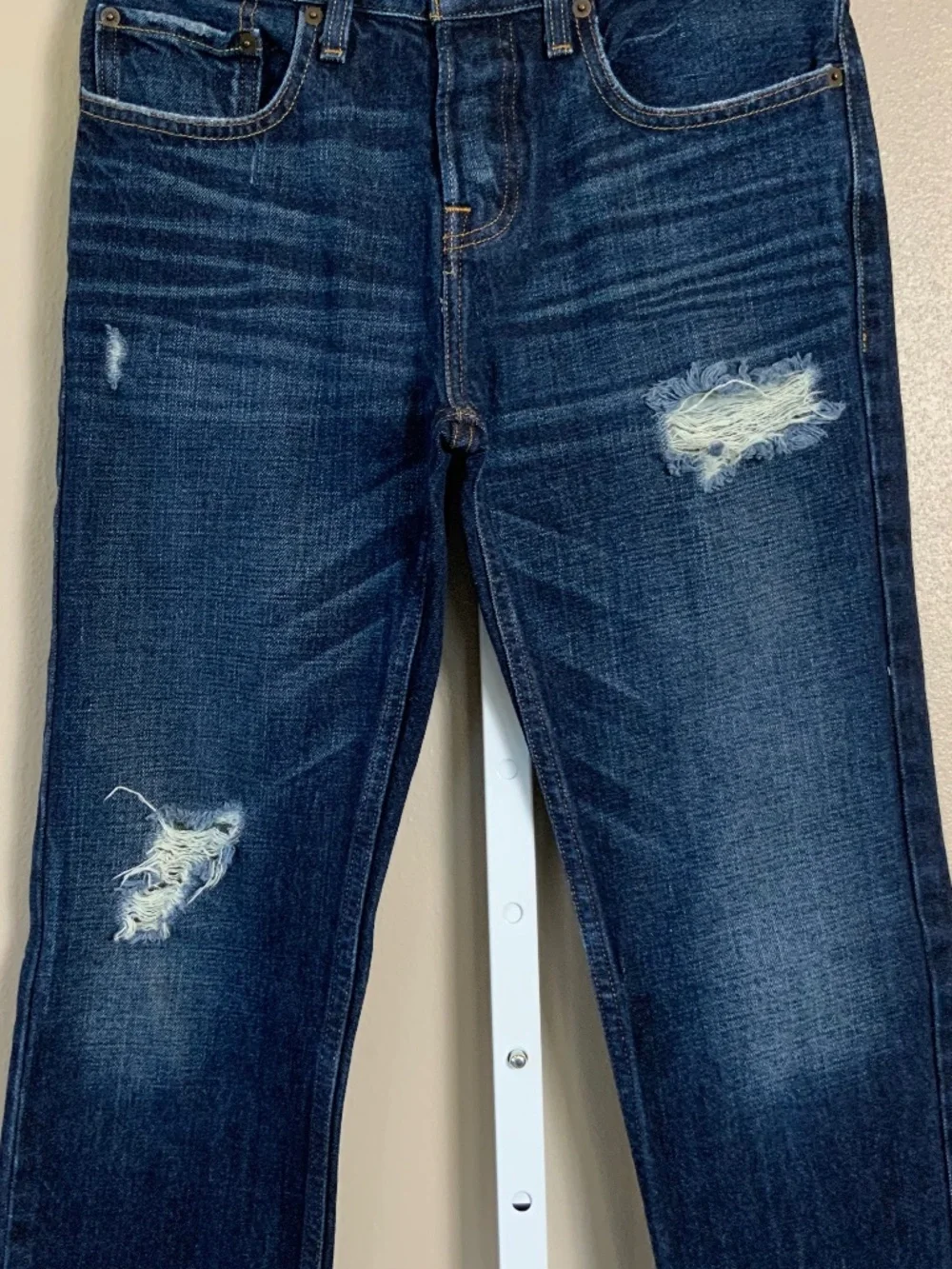 Hollister 🧼 due