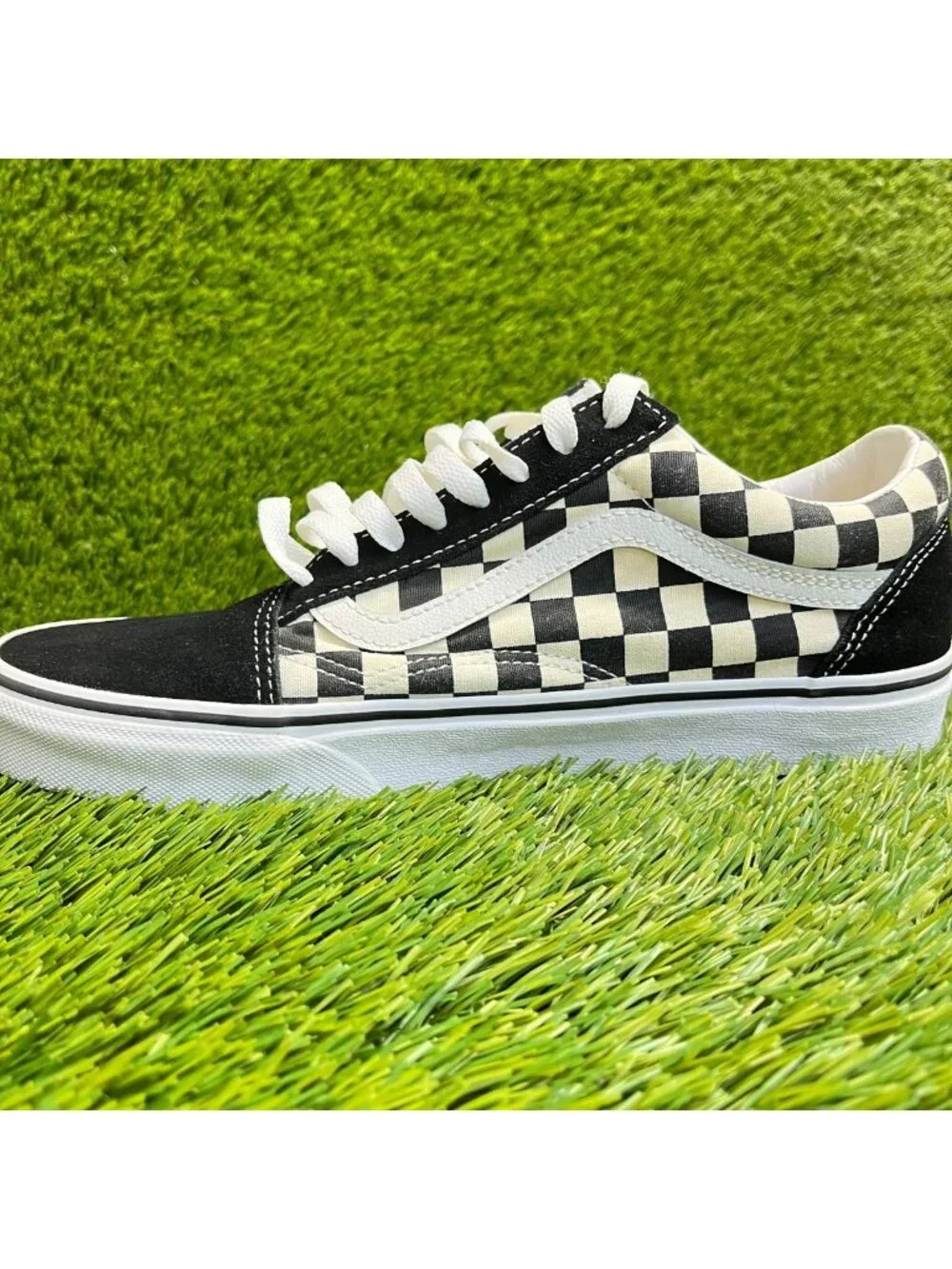 Vans please review