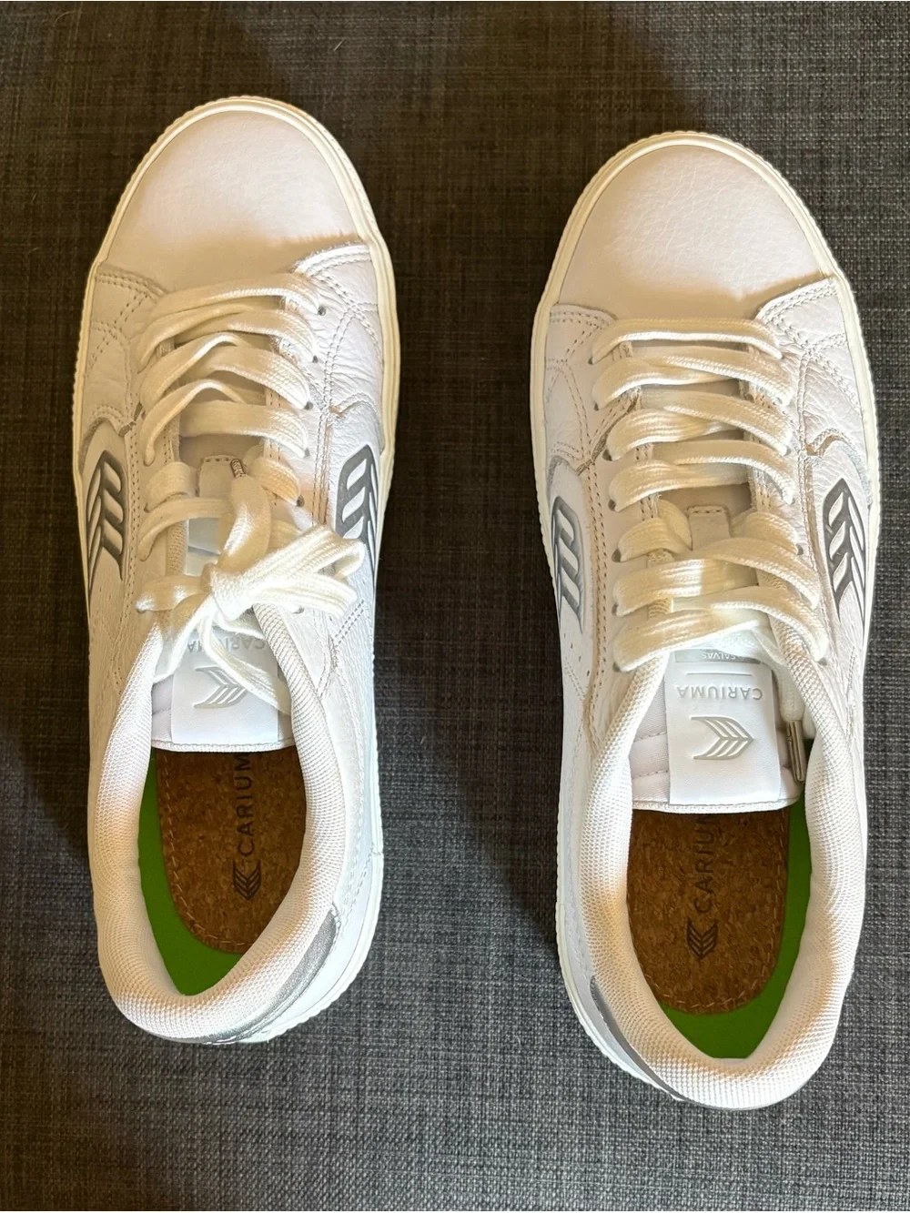Salvas White Low-Top Sneakers