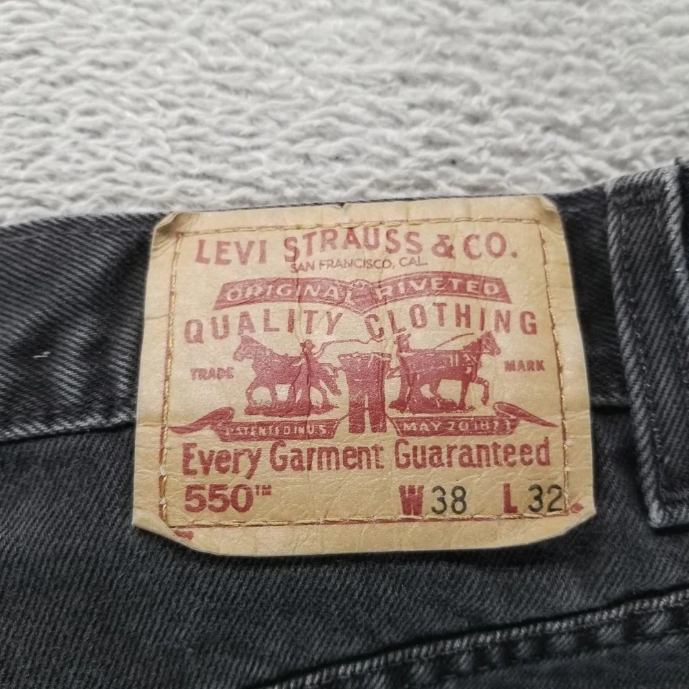 Levis before purchasing