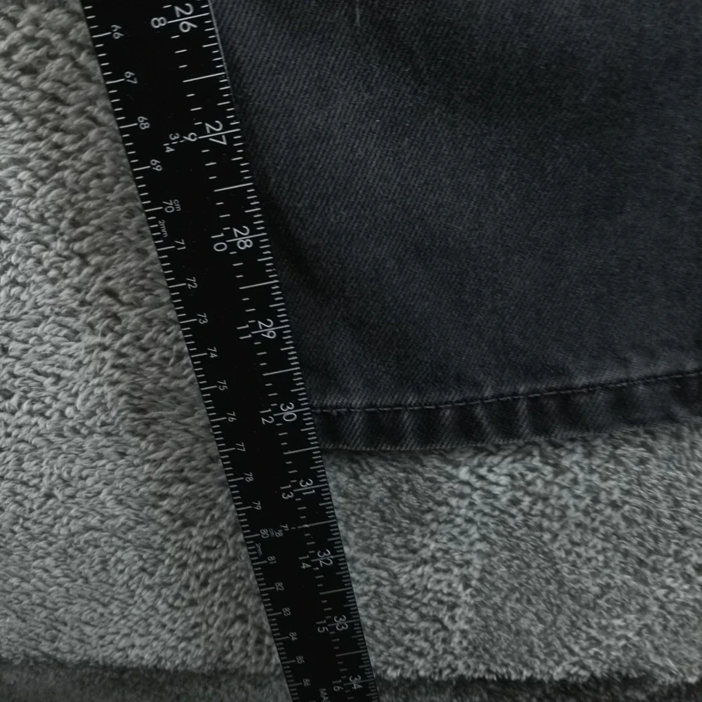 Levis before purchasing