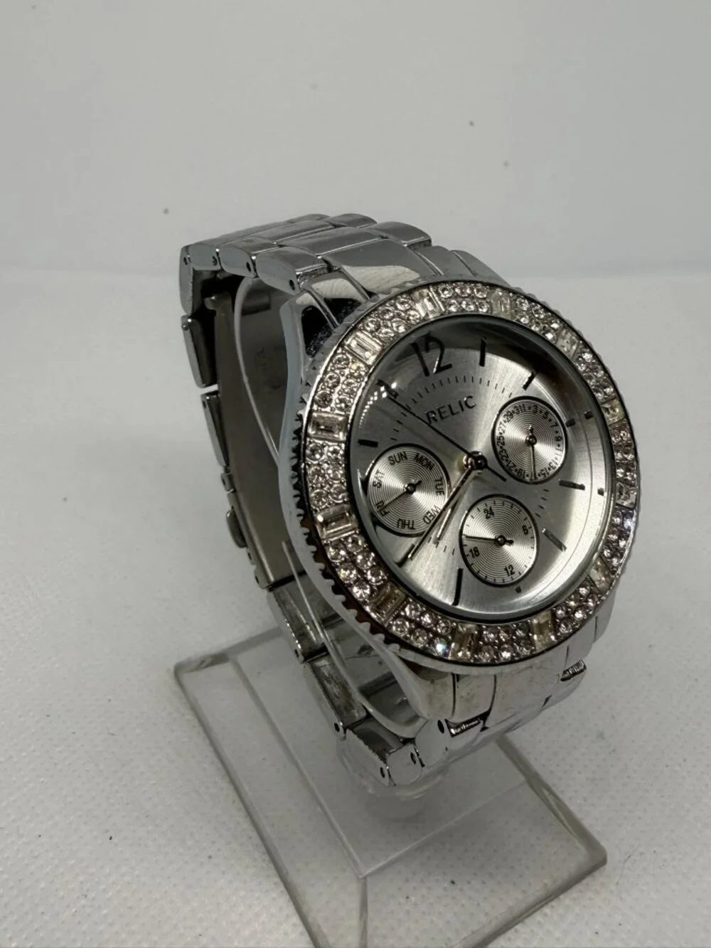 Relic watch silver easily