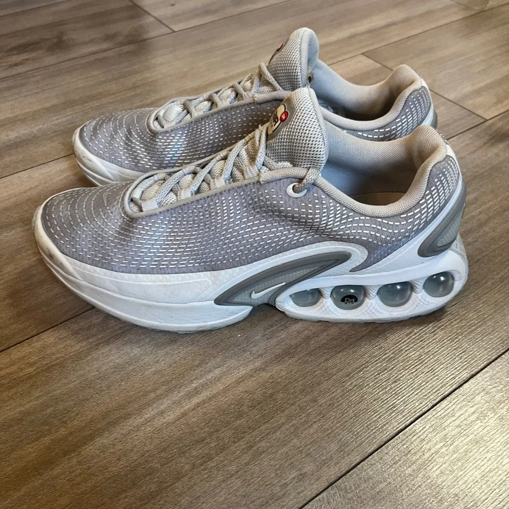 Nike Air Max Dn Grey White Mens Sneakers DV3337-003 Size 9