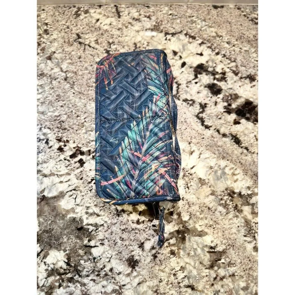 lug women travel