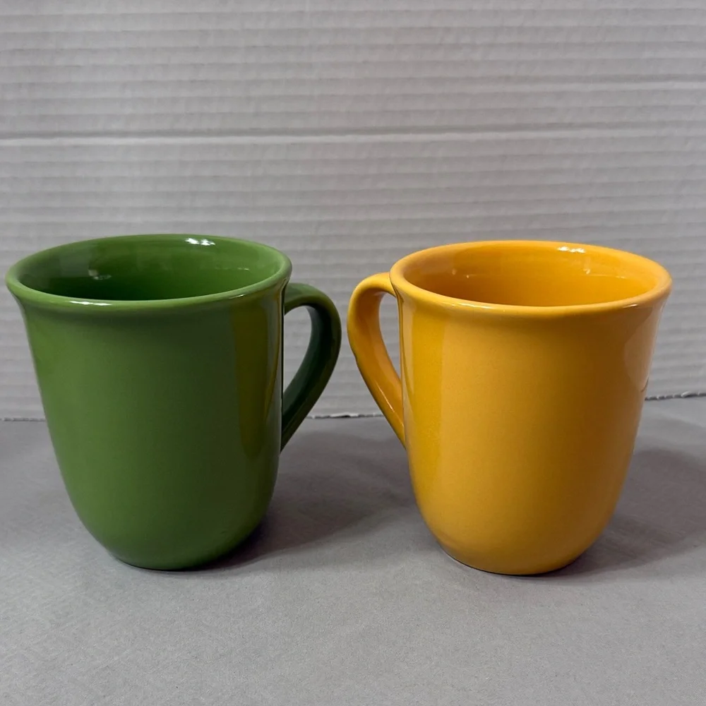 Mr Coffee Vibrant Green and Yellow Ceramic Coffee Mugs Cups Lot of 2 Retro