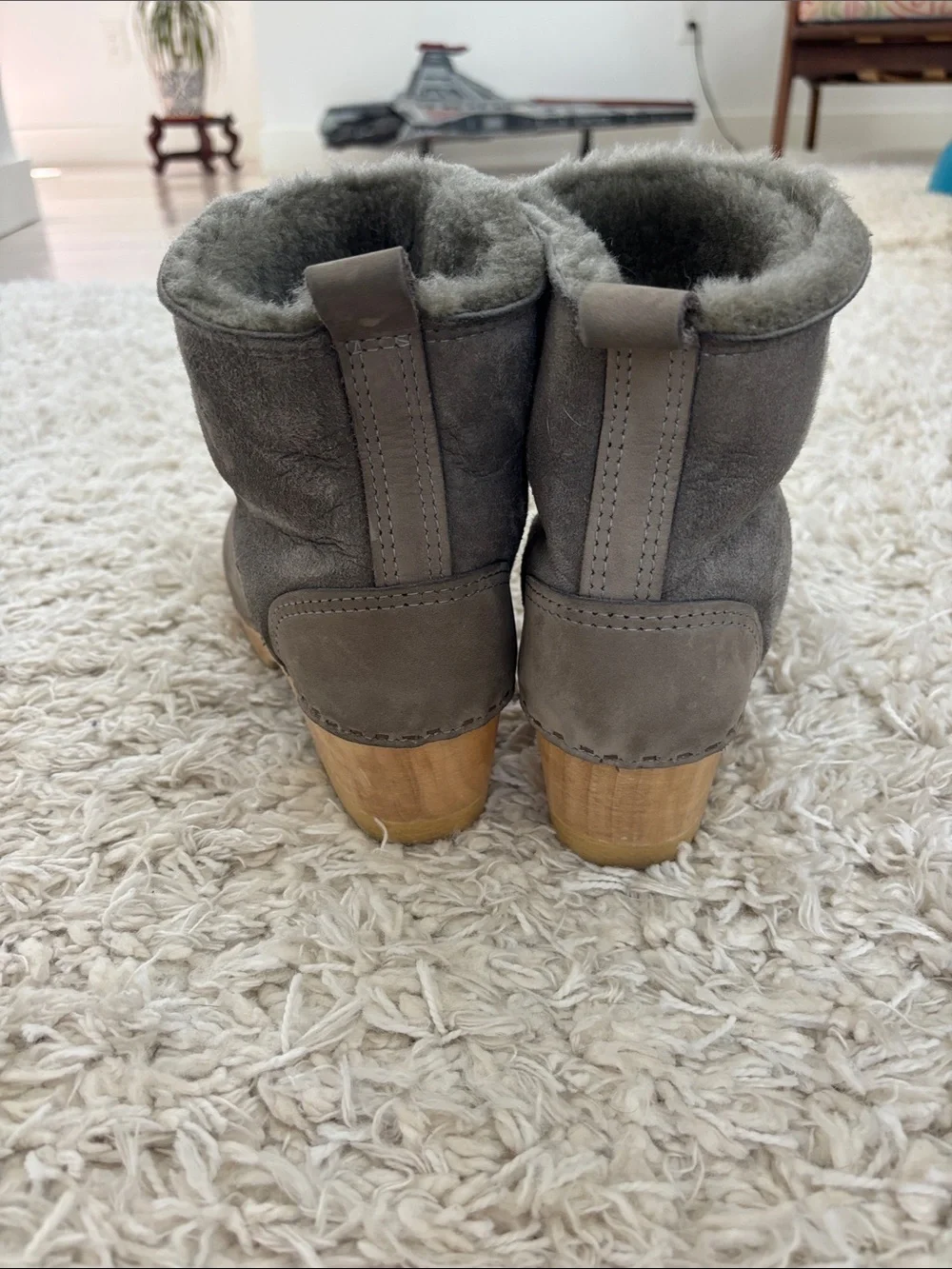 No 6 Shearling-Lined clog Boots
