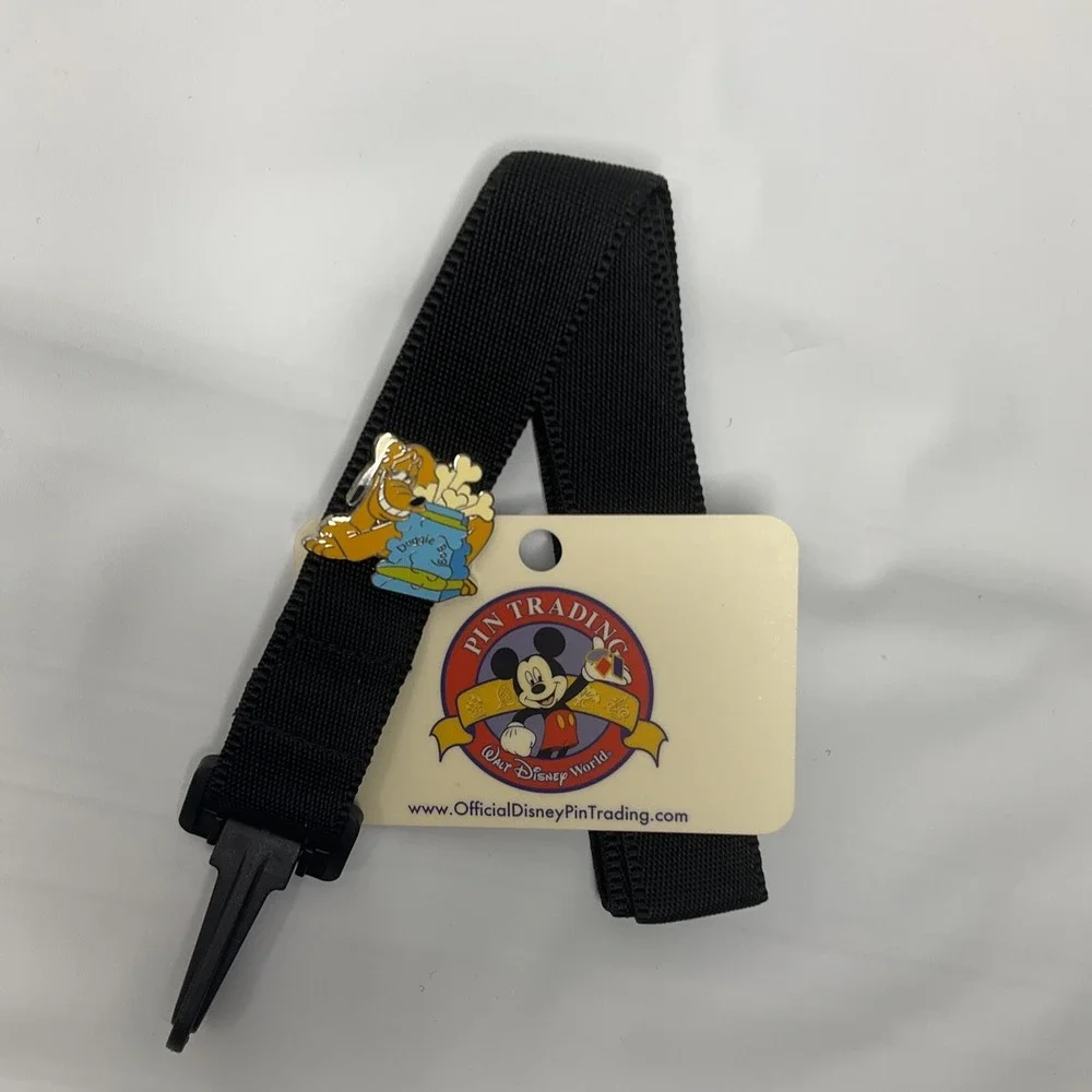 Disney rare pin