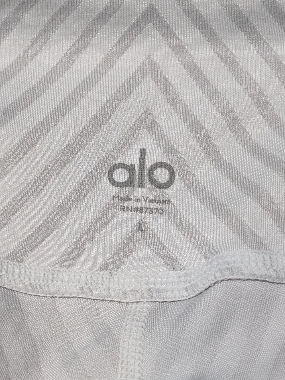 ALO Yoga these leggings