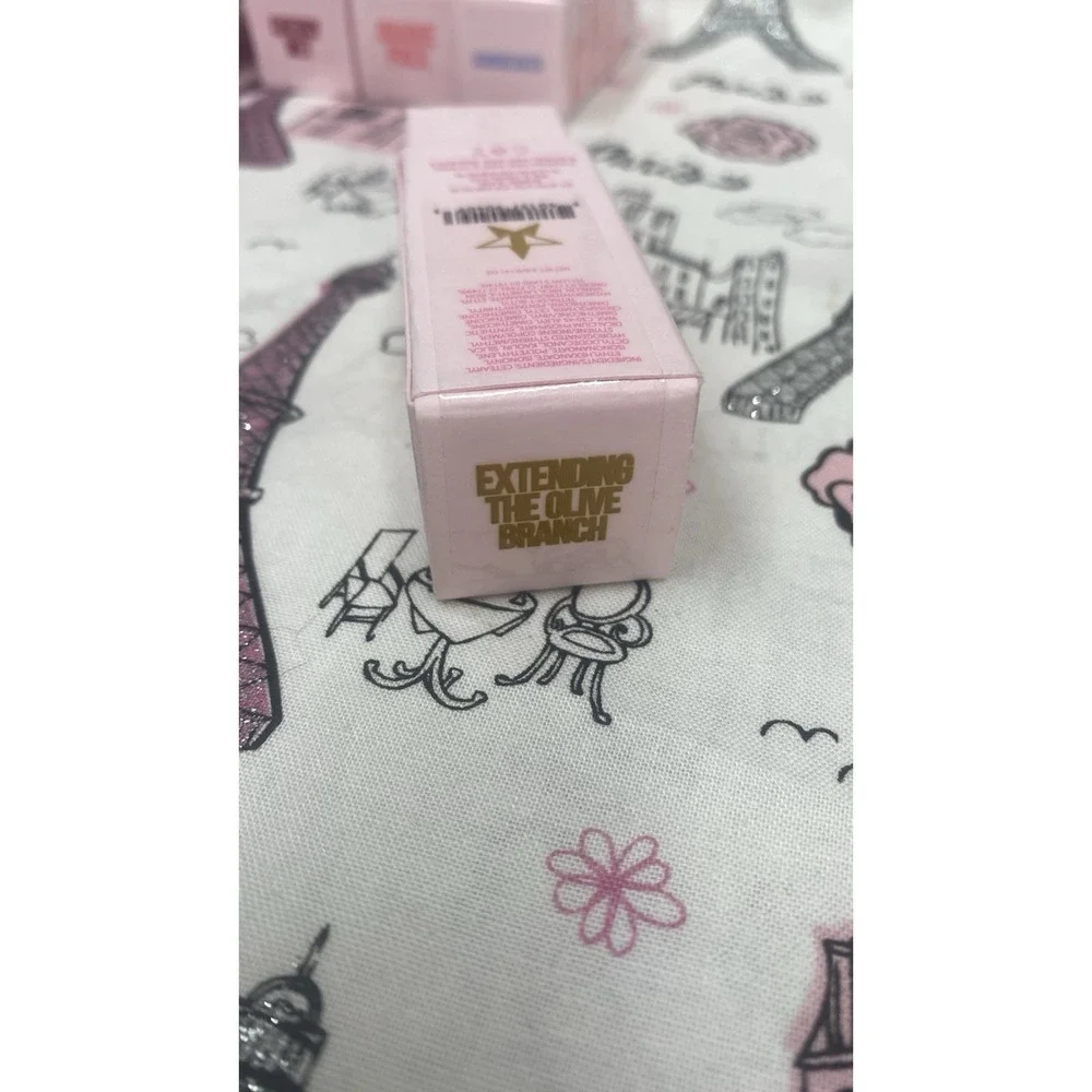 Jeffree Star jeffree velvet star