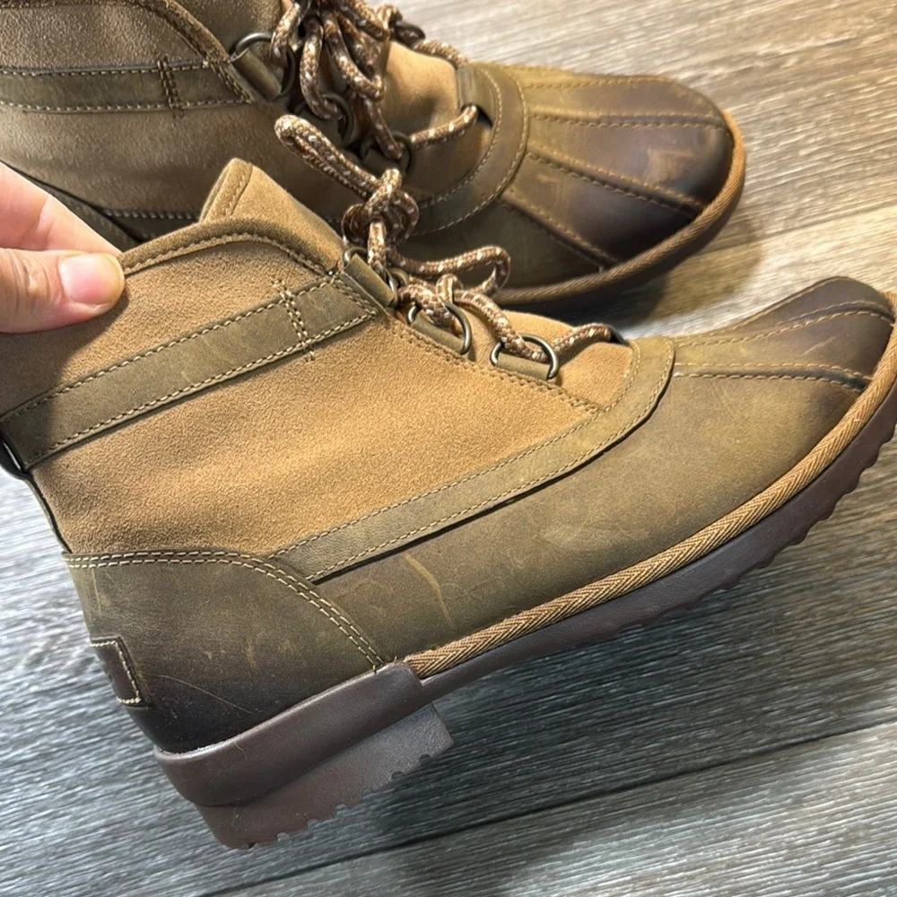 UGG stylish durable