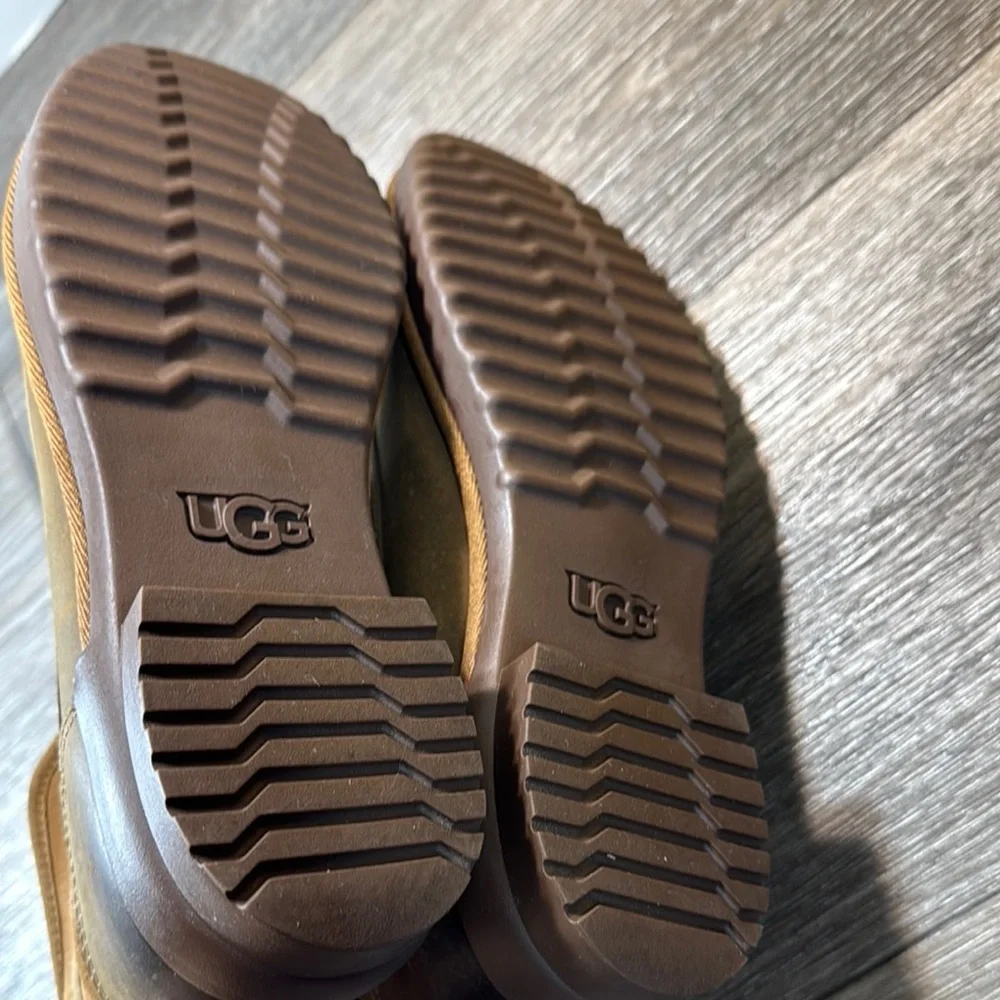 UGG stylish durable