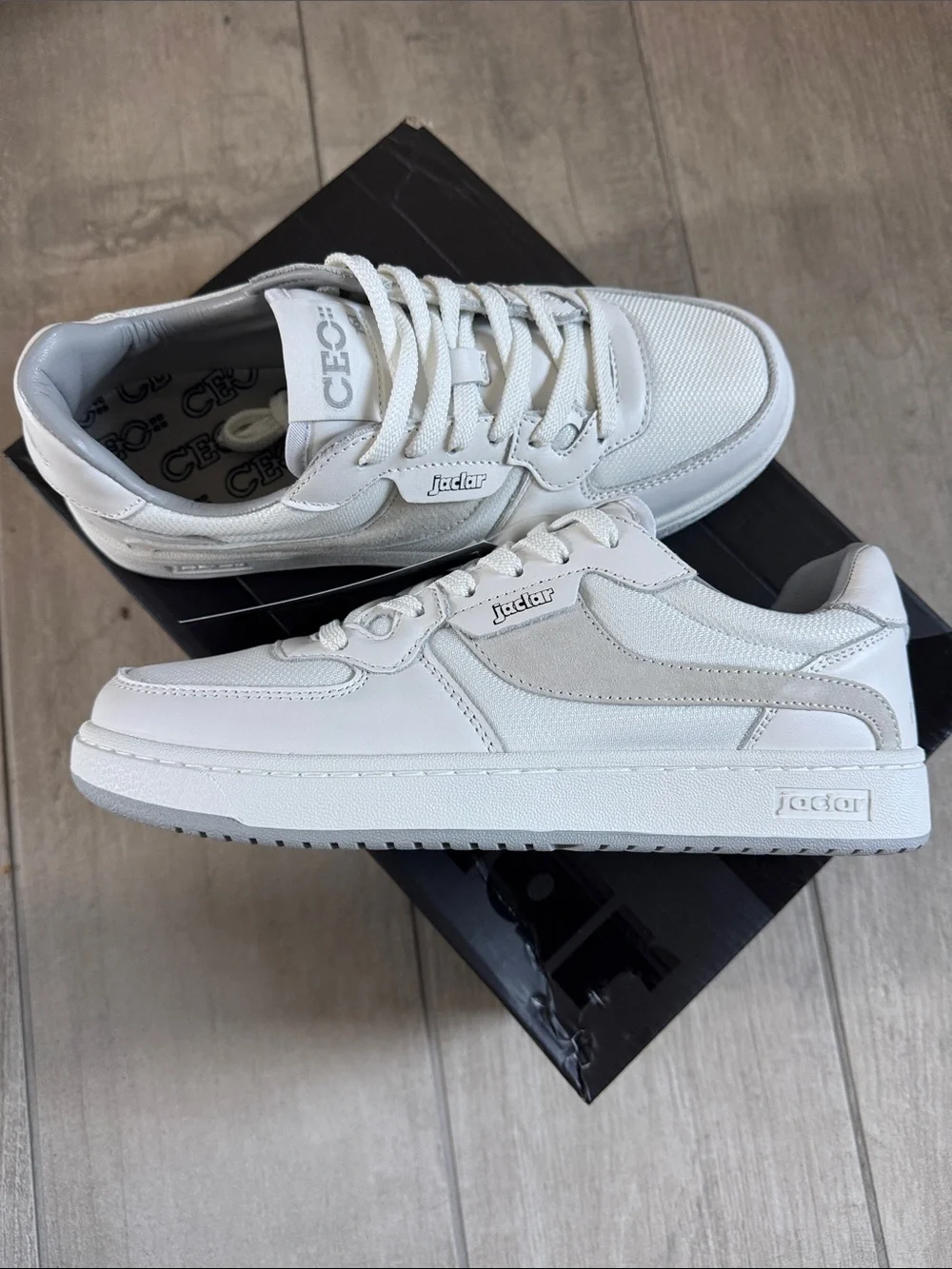 Men's White Jaclar CEO Sneakers- Brand New w Tags