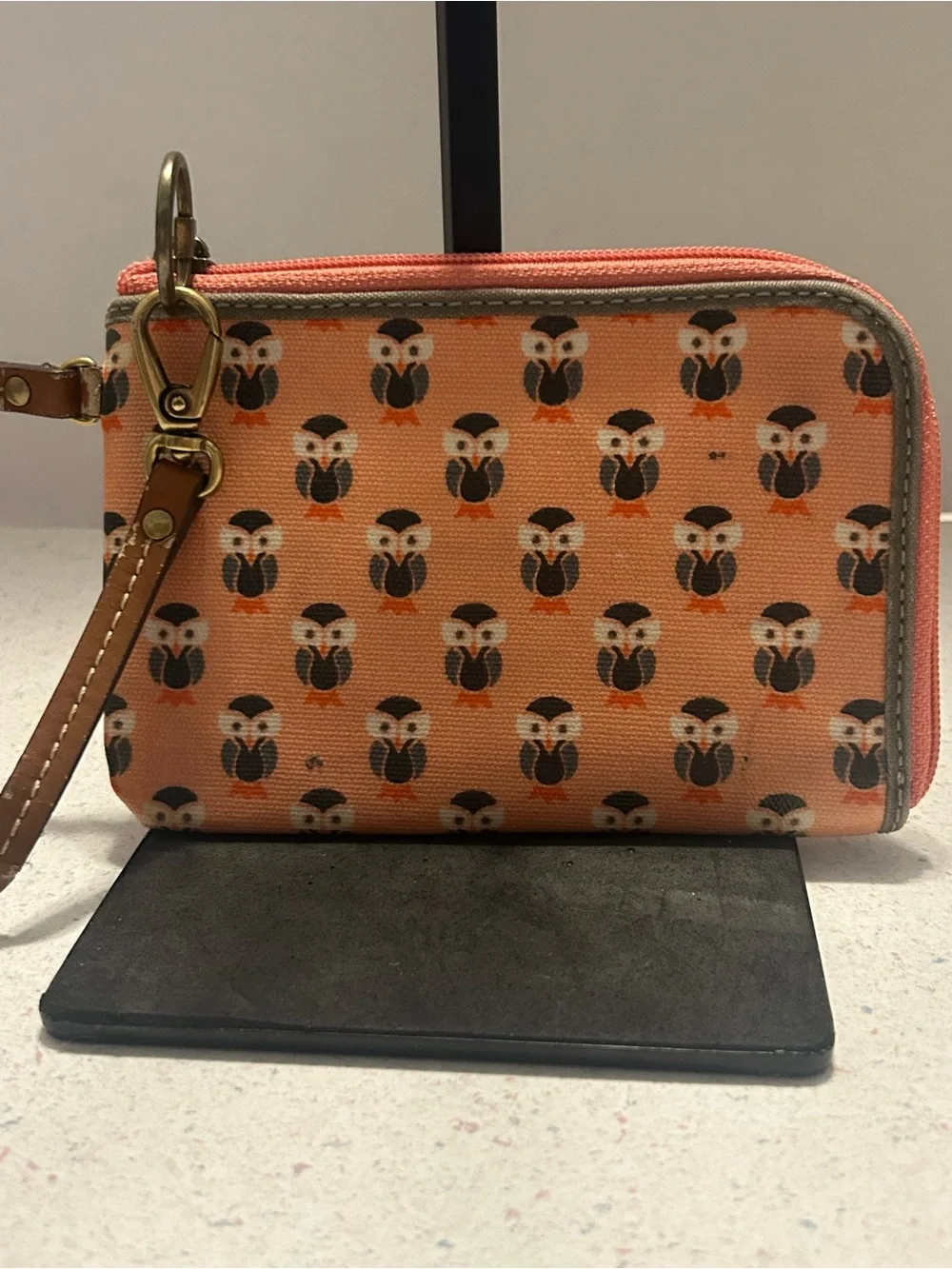 Fossil cute compact