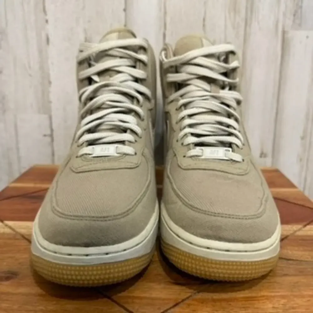 Nike Air Force 1 High Utility‎ Men's Sneakers Khaki Size 10