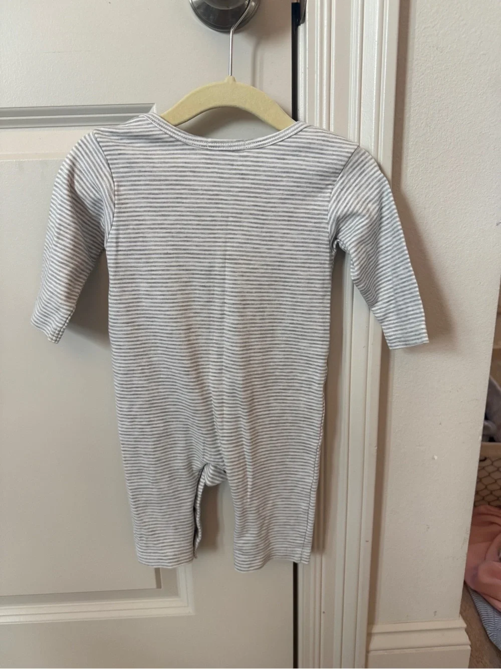 Kissy Kissy soft knit