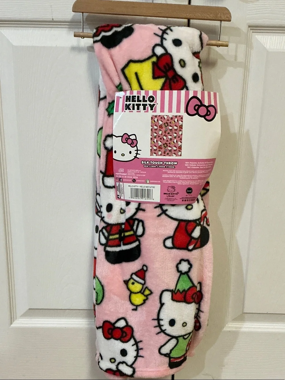 Hello Kitty Pink Christmas Holiday Silk Touch Throw Blanket.