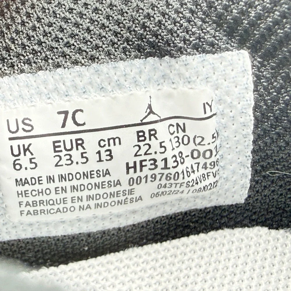 Nike shipping gray jordan