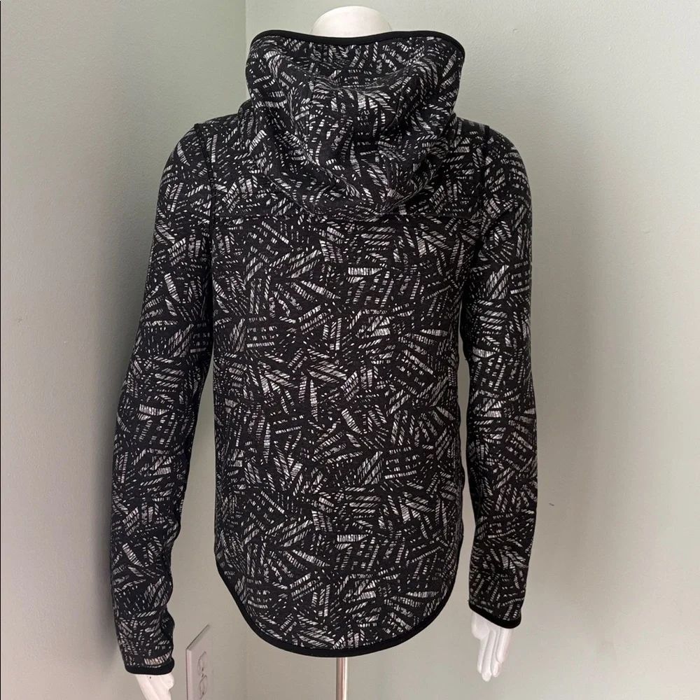 Ivivva full zip